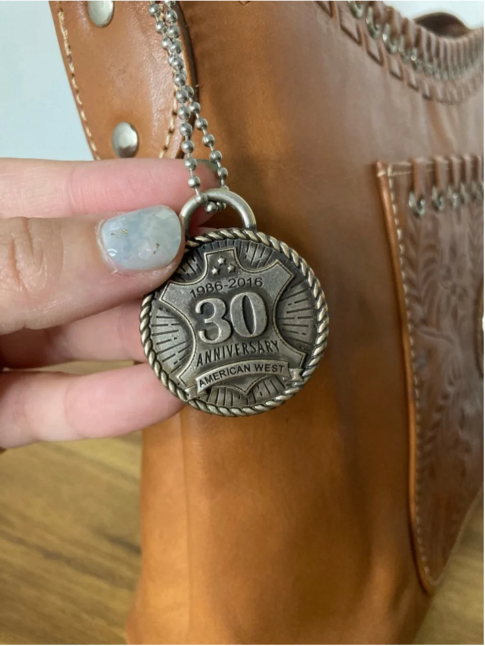 American West Harvest Moon Zip-Top Shoulder Bag Leather 30th Anniversary EUC